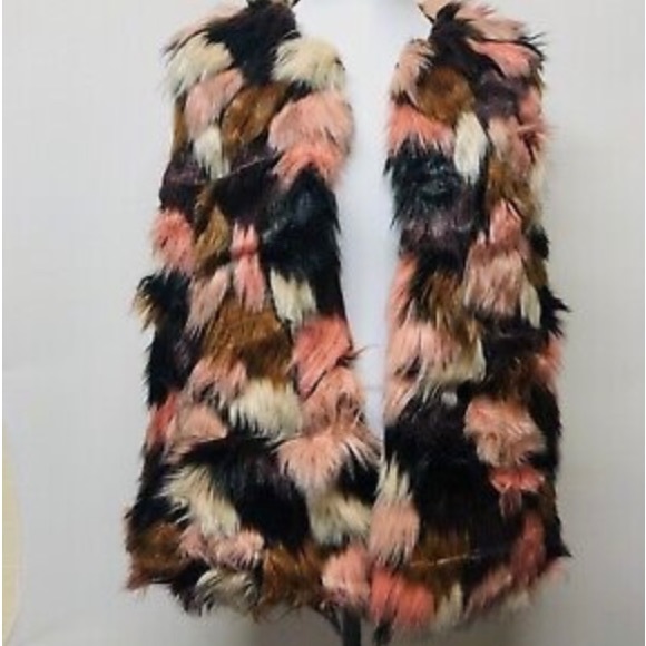 Cara New York faux vest size M/L - Picture 4 of 7
